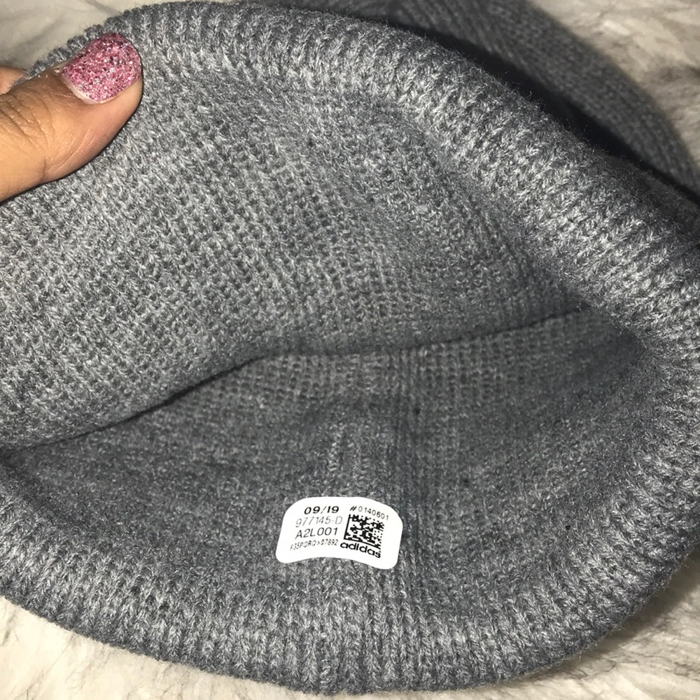 Adidas originals heather grey trefoil beanie cap - Picture 5 of 5